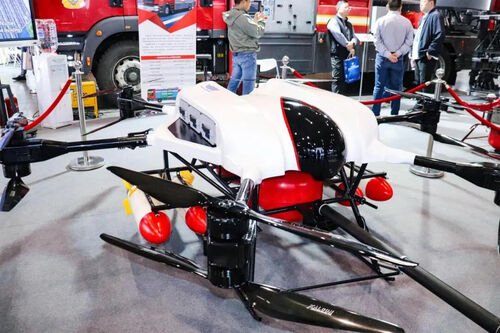 últimas noticias de la empresa sobre Modificación de núcleo duro! 150 kg de carga, altitud máxima de vuelo de 500 metros, 60 minutos de vuelo.