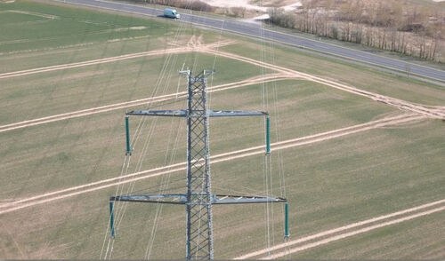 últimas noticias de la empresa sobre Un método de detección integral para las inspecciones de energía de los drones