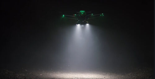 últimas noticias de la empresa sobre MYUAV FC30M Drone de iluminación atado, DJI FC30, 50-350m: Un nuevo capítulo en la iluminación de grandes eventos