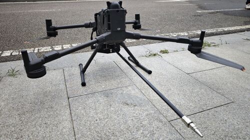 últimas noticias de la empresa sobre Una Mano Versátil en la Limpieza Aérea: Dron Ligero MYUAV M400X, Cuerpo Compacto con Precisión Gran Angular